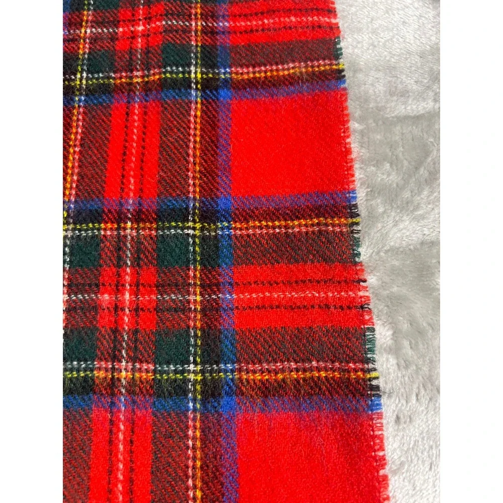 Stewart Royal by Rodlinoch Red Tartan Plaid 100%‎ Pure New Wool Scarf Scotland